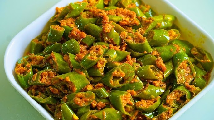 Hari mirchi chatni ( trpoliya)